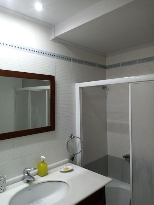 Τεσσαρι Στον Ναυτικο Ομιλο Χiου Apartment Chios Town Bagian luar foto