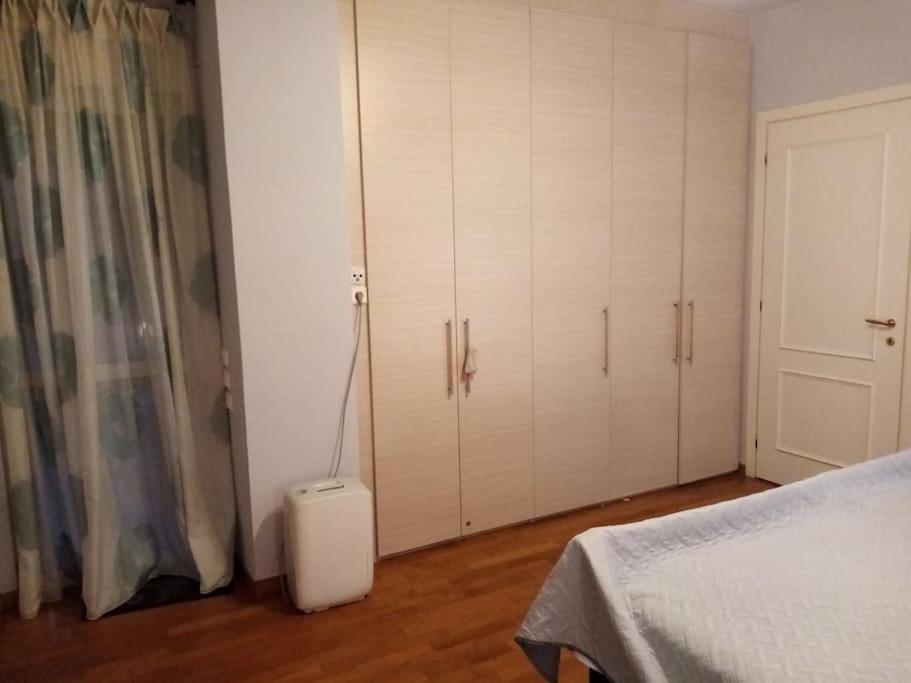 Τεσσαρι Στον Ναυτικο Ομιλο Χiου Apartment Chios Town Bagian luar foto