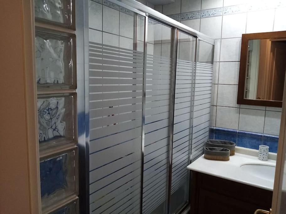 Τεσσαρι Στον Ναυτικο Ομιλο Χiου Apartment Chios Town Bagian luar foto