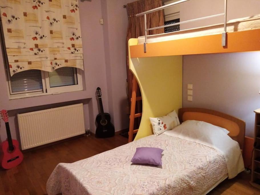 Τεσσαρι Στον Ναυτικο Ομιλο Χiου Apartment Chios Town Bagian luar foto